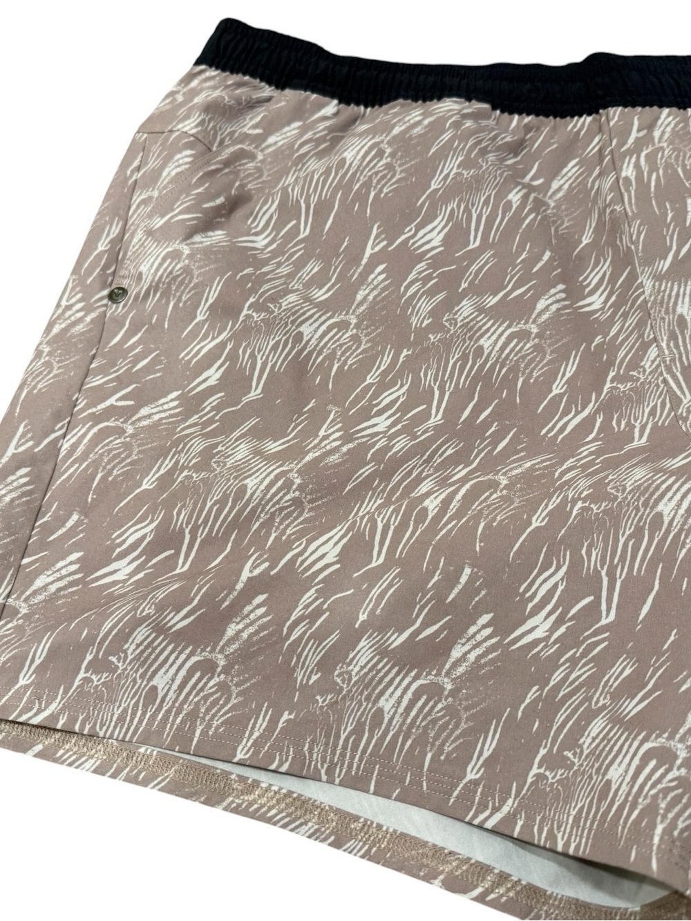 Vuori Men’s “Maverick Volley” Short 6” Inseam In Umber Lux Size XL Summer Beach - Picture 5 of 9